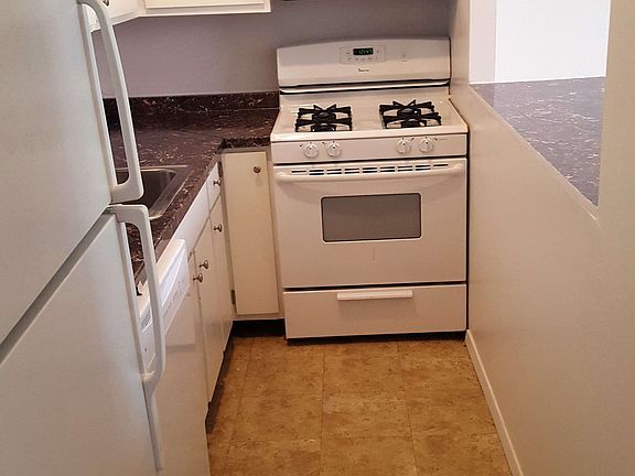 5th image of 202 W 123rd St APT 3