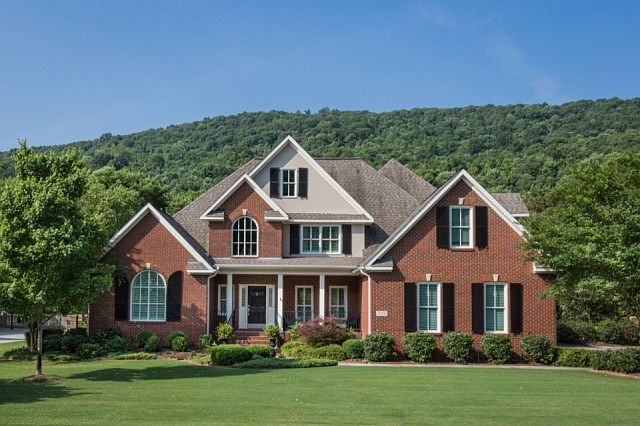 1st image of 305 Broad Armstrong Dr