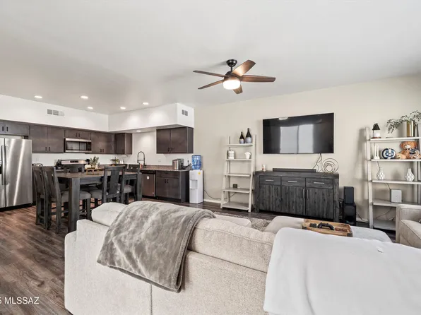 1874 S Poetry Ln, Tucson, AZ 85711