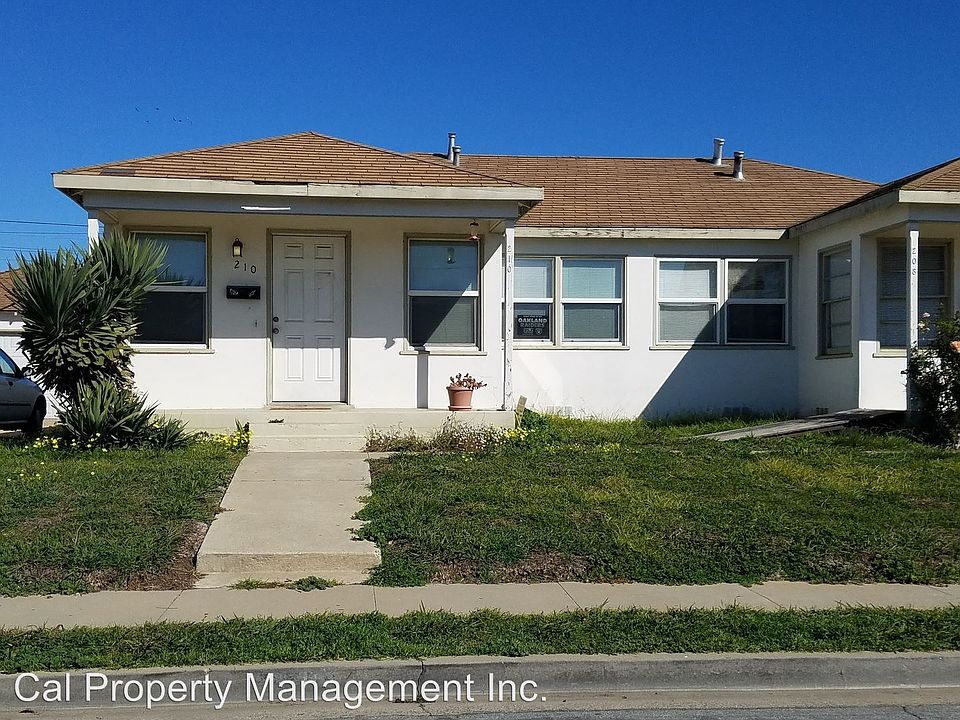 2nd image of 210 Rodeo Ave