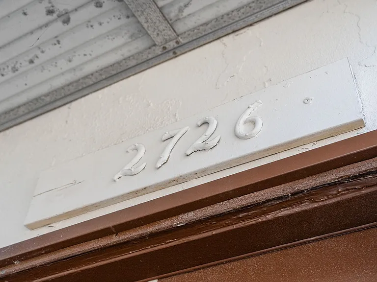 2652-2728 E 15th Street — Photo 22