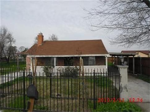 1st image of 3649 E Clark Dr