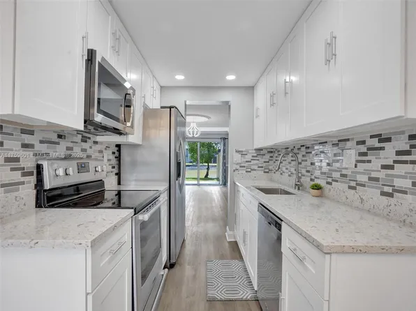 1824 NW 58th Ave #25, Lauderhill, FL 33313