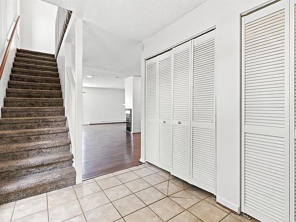 3rd image of 125 Franklin Ave APT 501