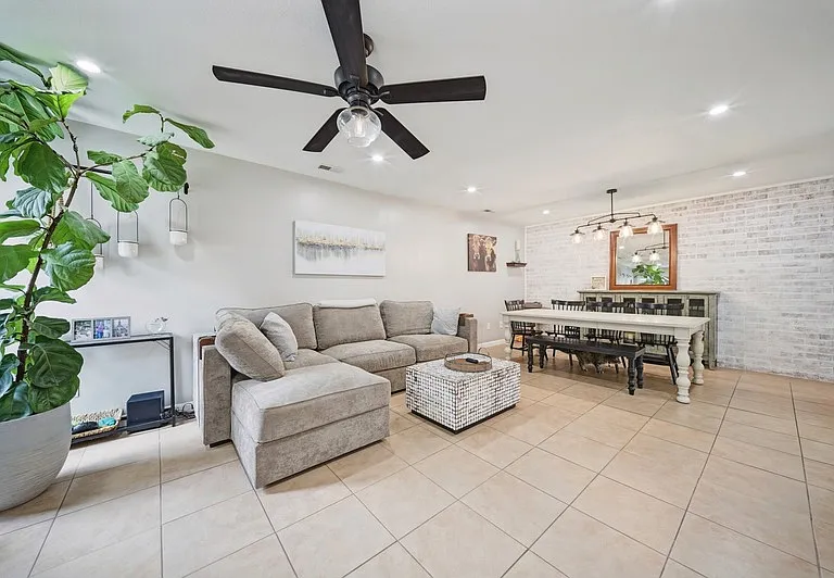 1317 Faraid Ln — Photo 7