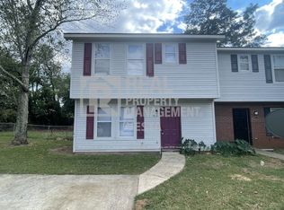 508 Maplewood Dr, Bonaire, GA 31005