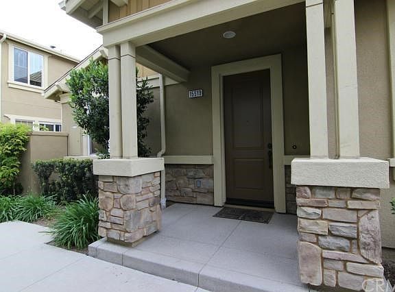 3rd image of 15513 Jasmine Pl