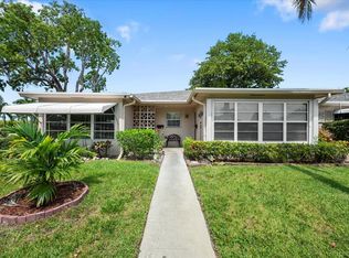 1422 High Point Way NW APT B, Delray Beach, FL 33445