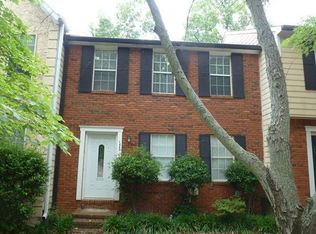 1657 Grist Mill Dr, Marietta, GA 30062