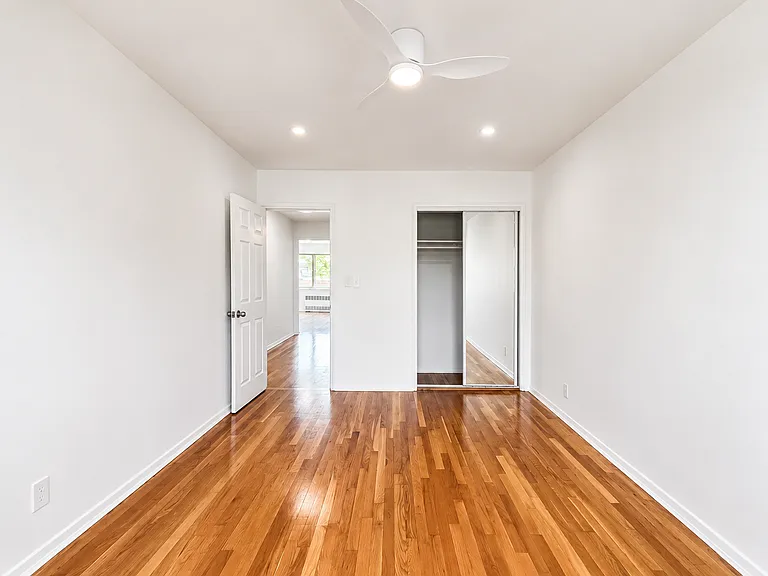 25-32 48th St #2 — Photo 5