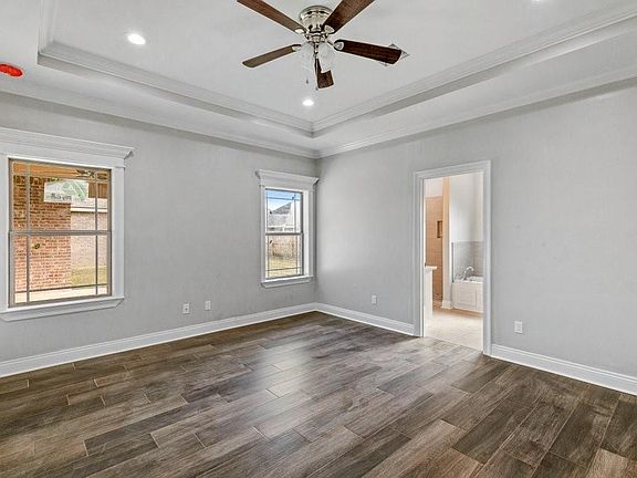 5th image of 753 Dianne Lane Ln