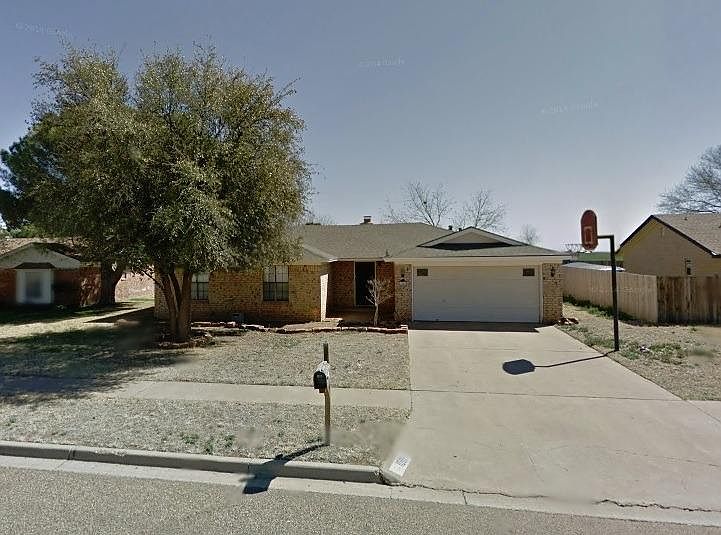 1st image of 1008 Shady Oaks Ln