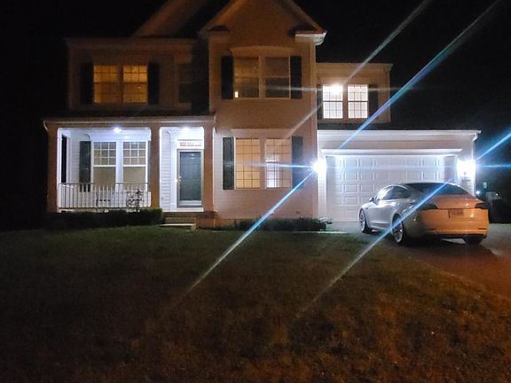 5th image of 342 McWharton Way