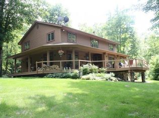 4495 White Hawk Trl, Slinger, WI 53086