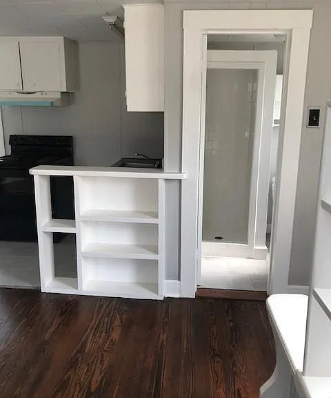 4625 Bell St #1/2 — Photo 8