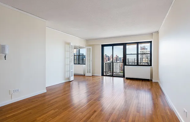 Rented by Brown Harris Stevens | media 28