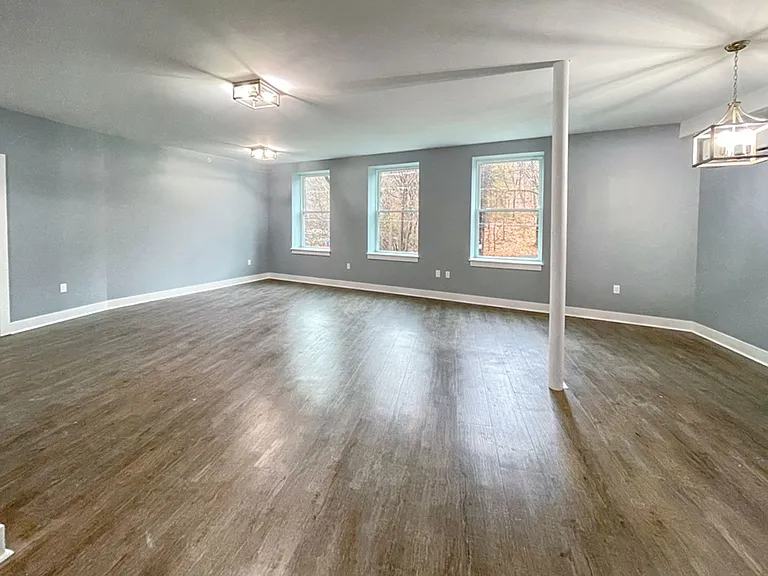 1455 State St — Photo 16