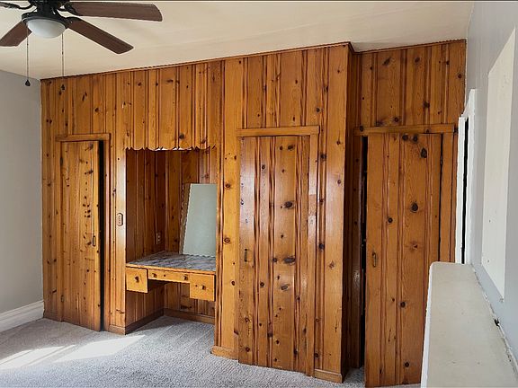 4th image of 36 Carmel Rd #2