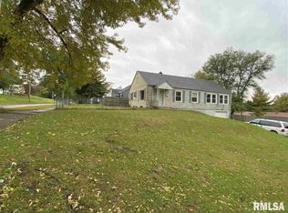 1124 33rd Ave, Rock Island, IL