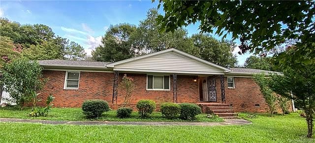 1st image of 6716 Linda Lake Dr
