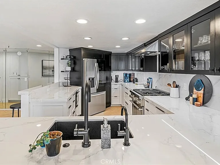 410 Corto Ln #9 — Photo 14