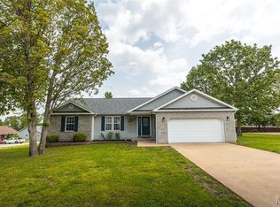 20834 Lacombe Rd, Waynesville, MO 65583