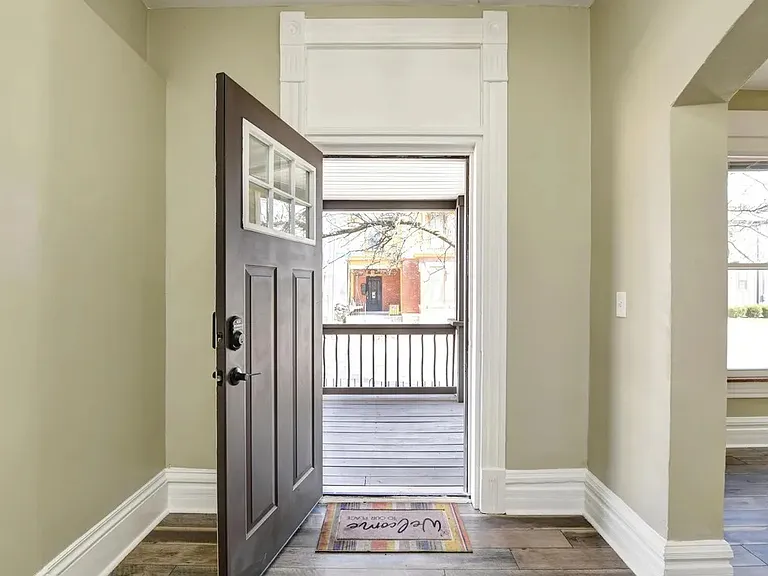 47-49 S Monroe Ave #49 — Photo 2