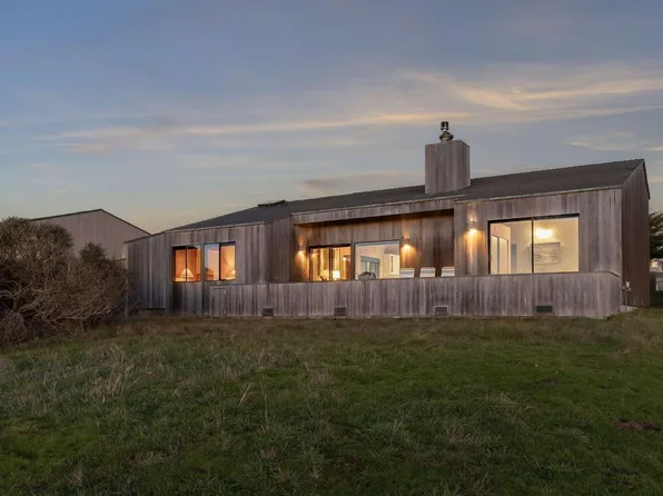 281 Main Sail Road, The Sea Ranch, CA 95497