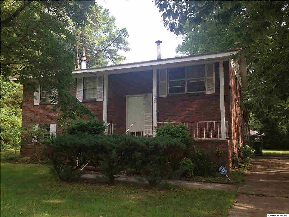 2nd image of 3809 Sparkman Dr NW