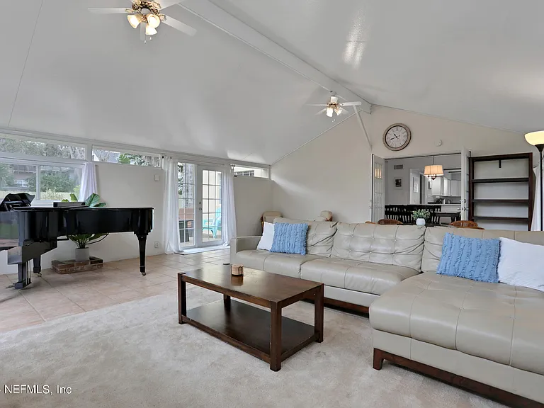 29 Nelmar Ave — Photo 15