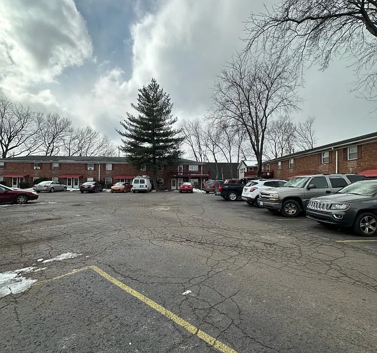 309 N Marshall Ave #13
