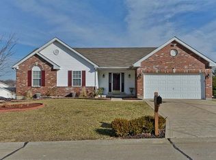 6 Patriots Ln, O'Fallon, MO