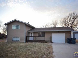 1225 Trailridge Rd, Emporia, KS 66801