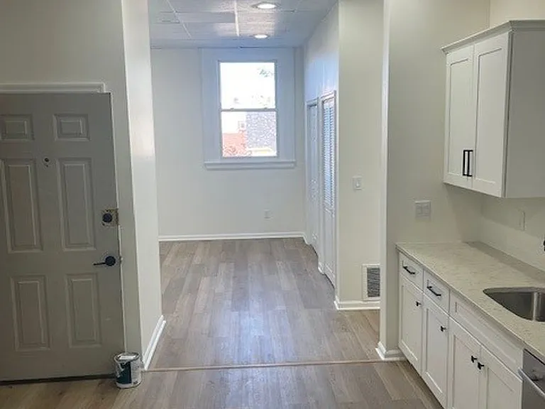 110 Hamilton St — Photo 18