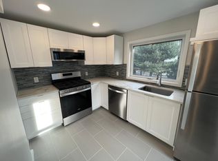 12 Durbyan St #2, Pt Washington, NY 11050