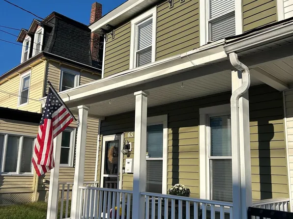 65 Pine St, Mount Holly, NJ 08060