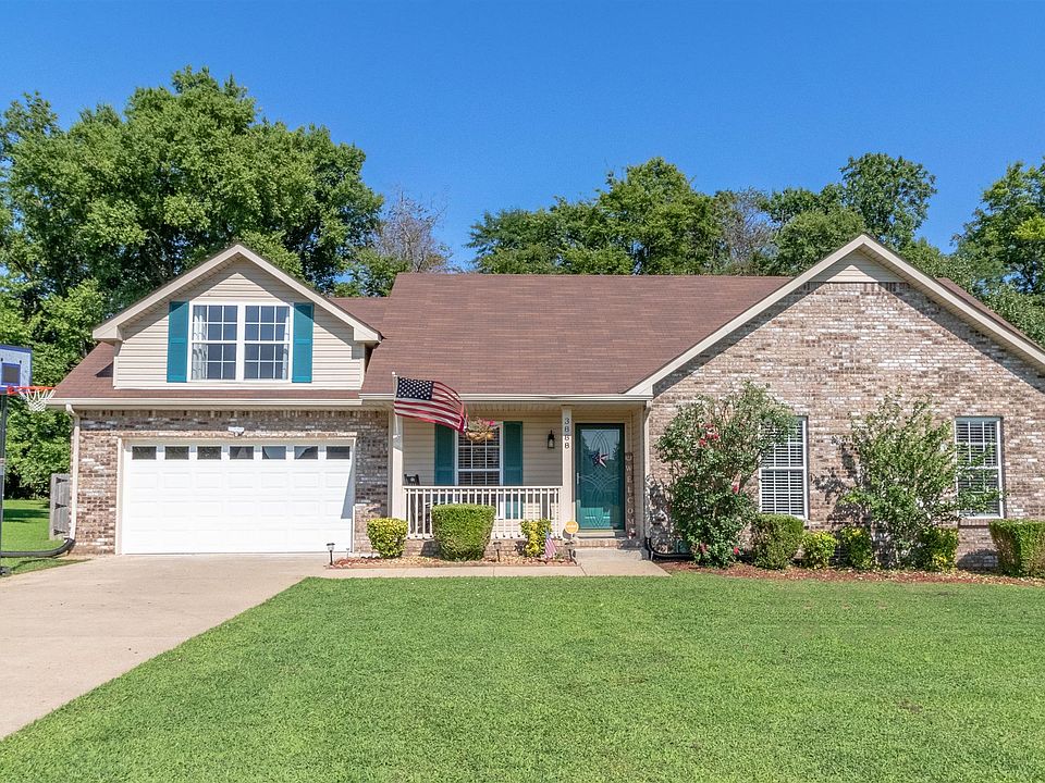1st image of 3888 Benjamin Dr