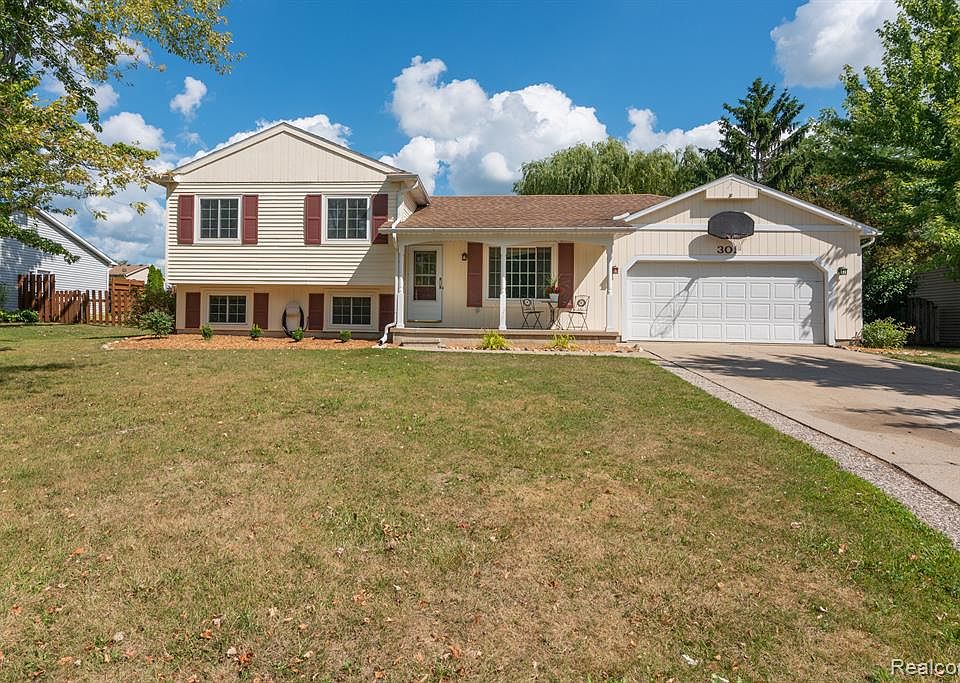 301 Lindenwood Dr, Linden, MI 48451 Zillow