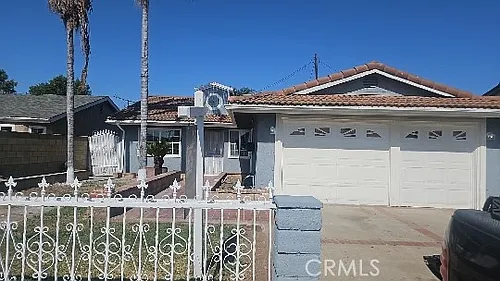 12123 Laurel Ave Photo 1