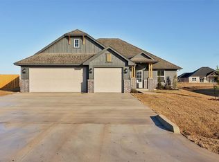 8565 Kayce St, El Reno, OK 73036