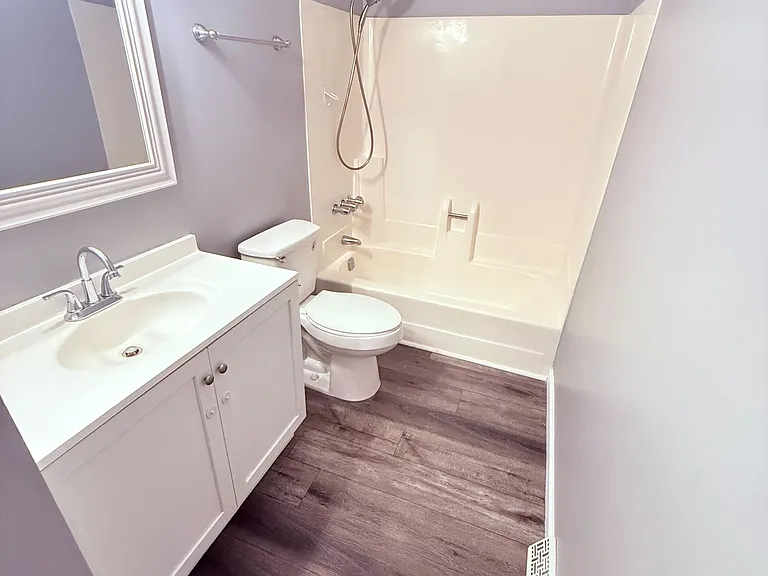 6109 Richmond Ave — Photo 14