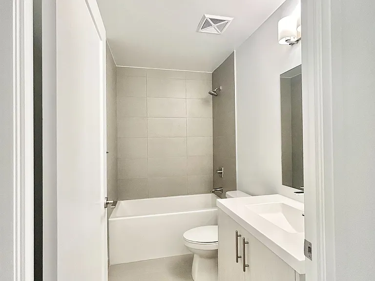 403 Main St #286 — Photo 16