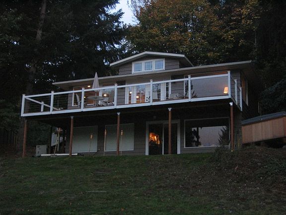 2nd image of 4110 SE Thornton Rd