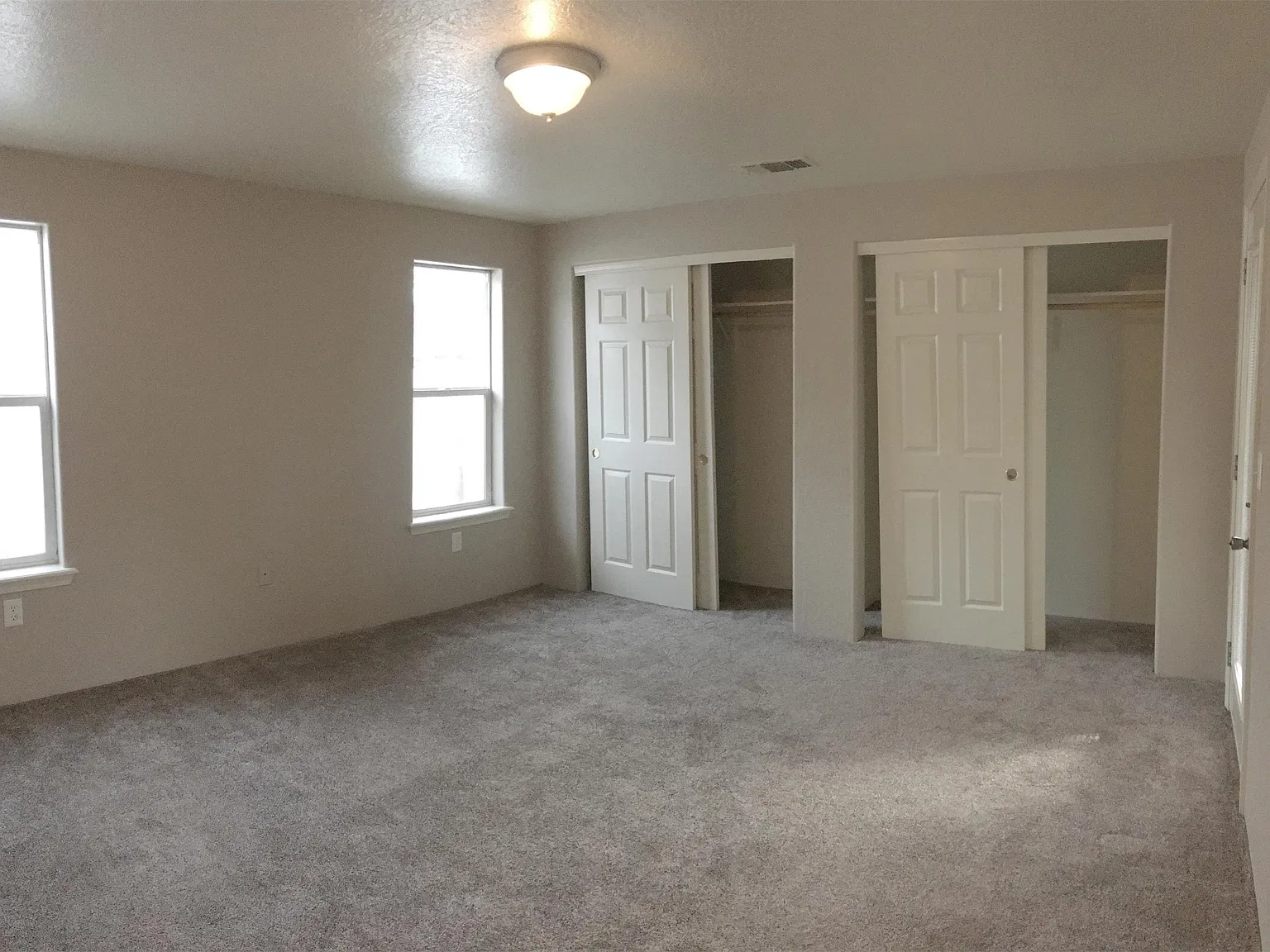 036 ID #, 445 Crystal Drive - 1 — Photo 4