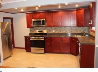 7553 Woodcrest Ave, Philadelphia, PA 19151