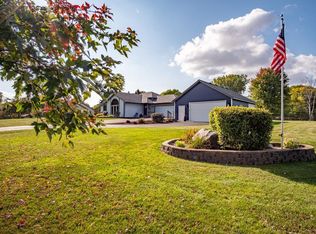 11820 Lofton Ave S, Hastings, MN 55033