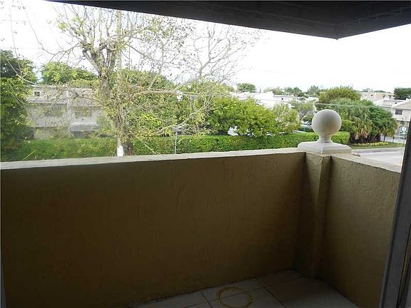 5th image of 8695 NW 6th Ln #2207