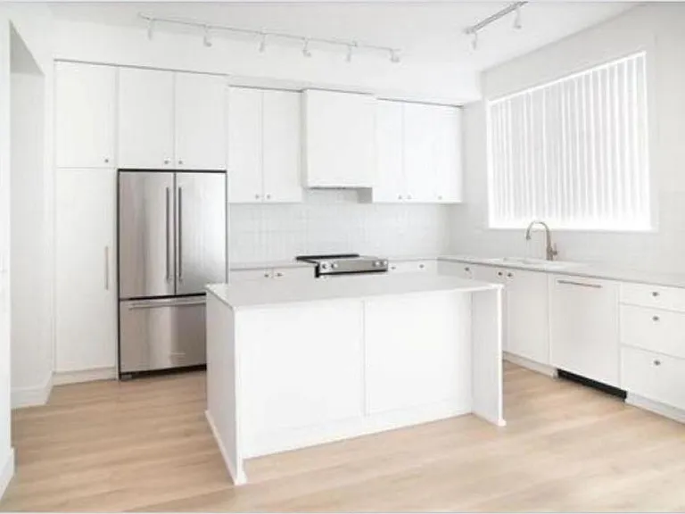 1331 Olmsted St #131 — Photo 10