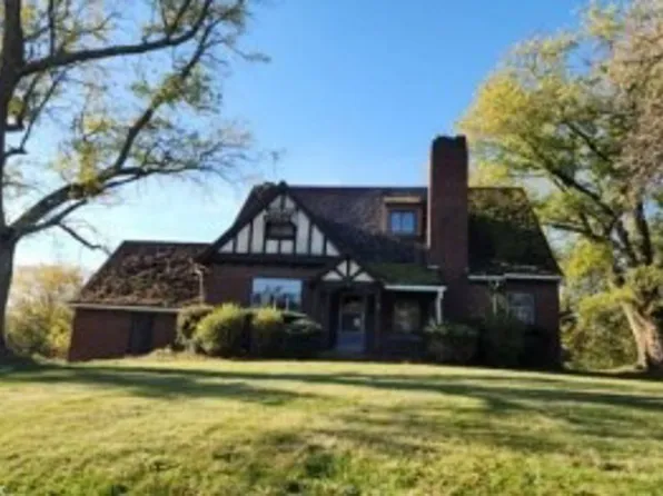 56630 Overlook Ct, Bellaire, OH 43906