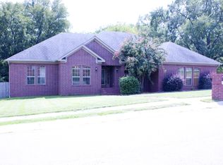 1503 Rodeo Dr, Bryant, AR 72022